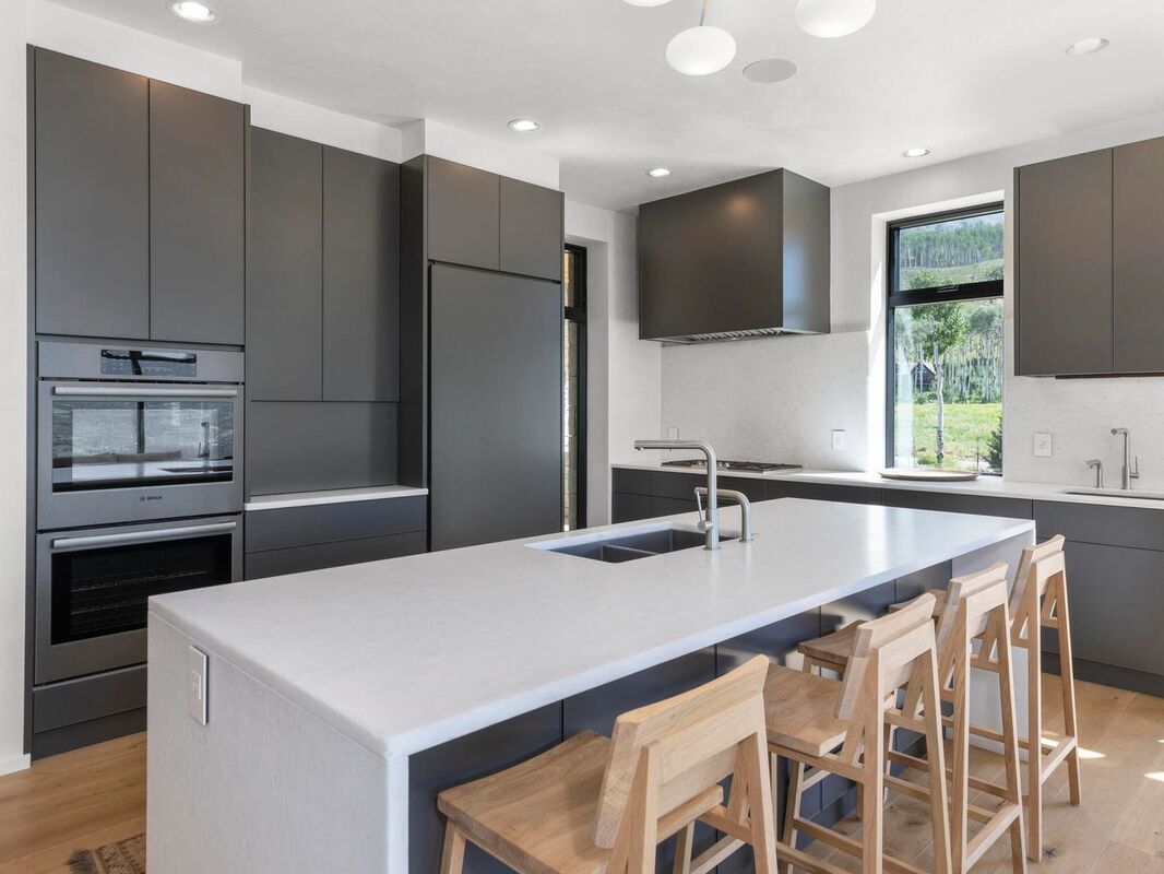 Modern Aluminium Kitchen Cabinet