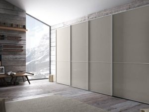 Elegant White Wardrobe with Integrated Drawers