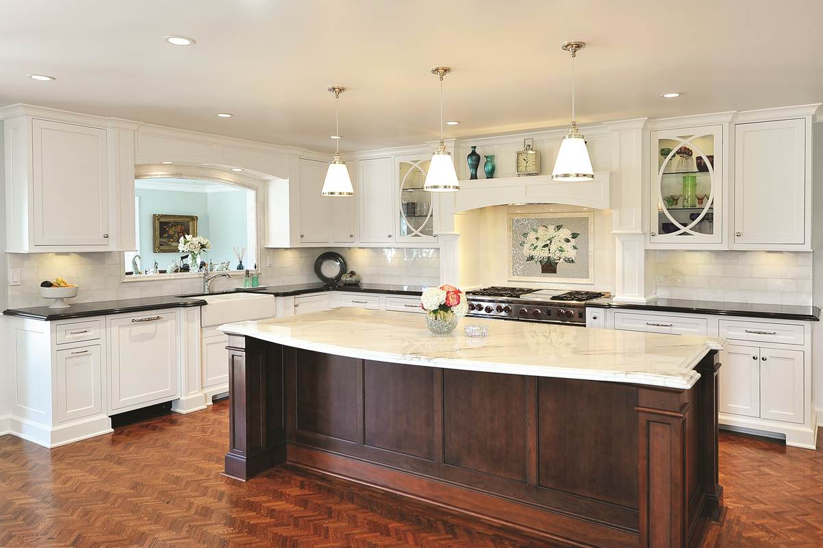 Sleek White Modern Kitchen Cabinet Designs